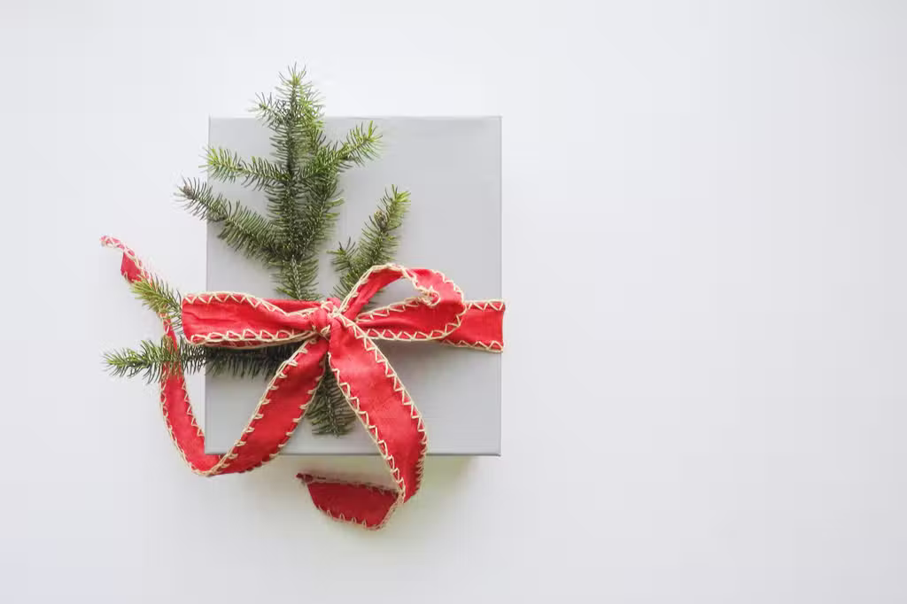 Buy less, give more: How to have a sustainable Christmas